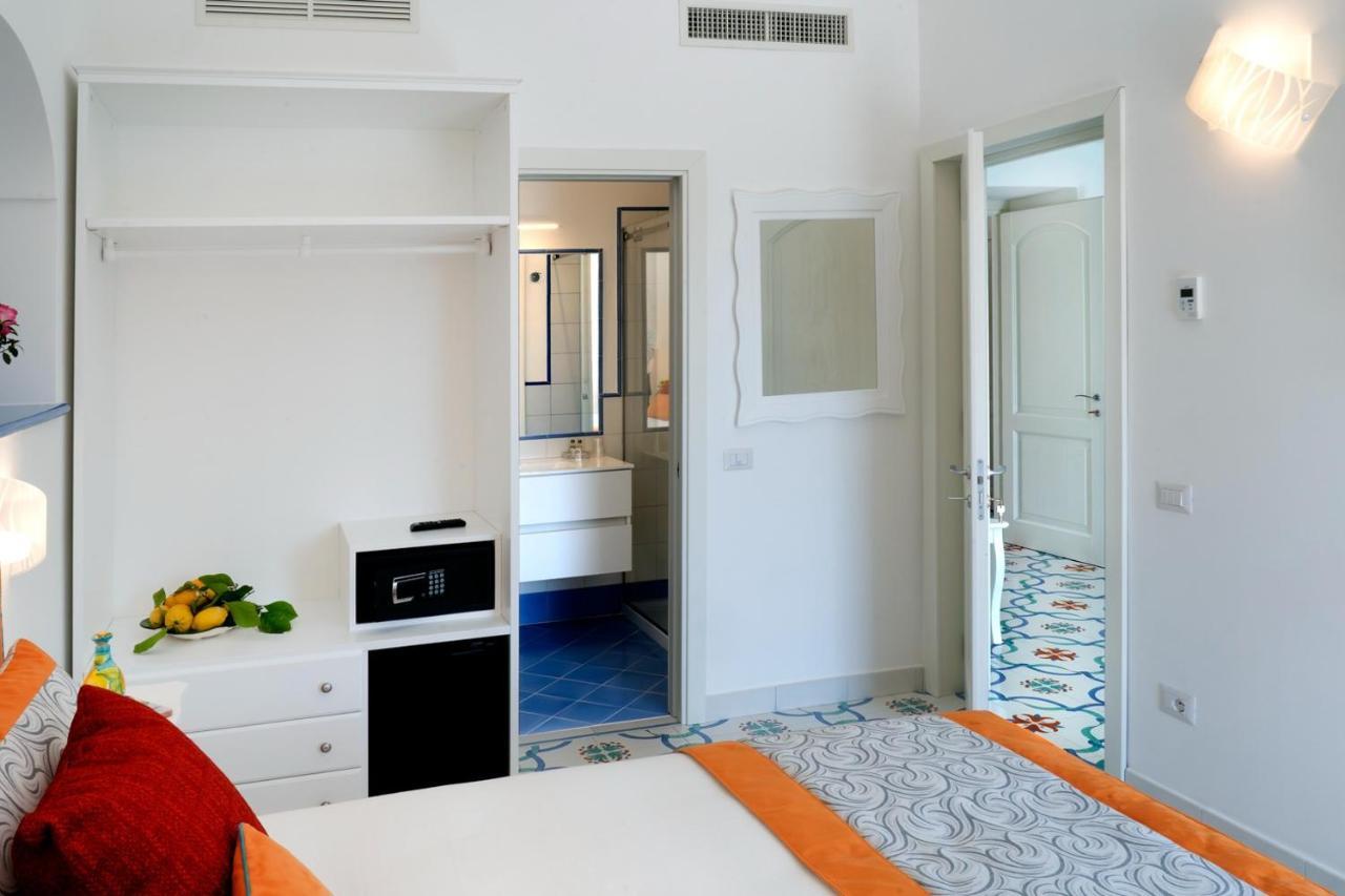 Suites In The Amalfi Coast - Guesthouse With Terrace Near Amalfi - Breathtaking View Of Ravello Scala Exterior foto