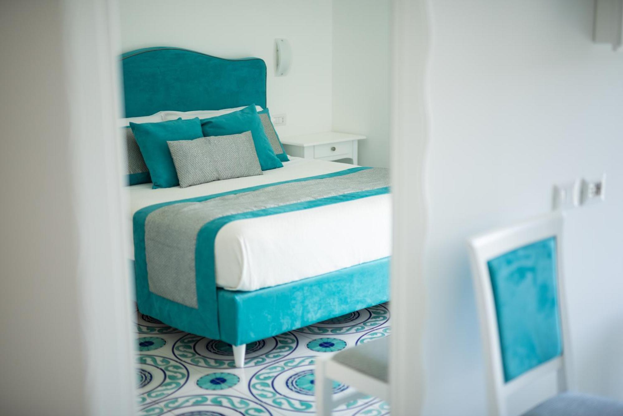 Suites In The Amalfi Coast - Guesthouse With Terrace Near Amalfi - Breathtaking View Of Ravello Scala Exterior foto